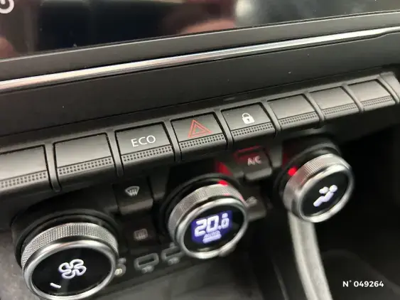 RENAULT ZOE - voiture d'occasion - Photo 22