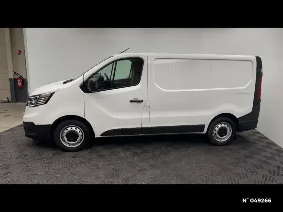 RENAULT TRAFIC FG III - voiture d'occasion - Photo 2