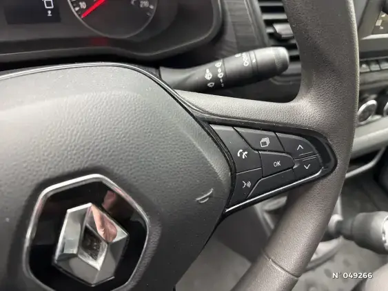 RENAULT TRAFIC FG III - voiture d'occasion - Photo 26