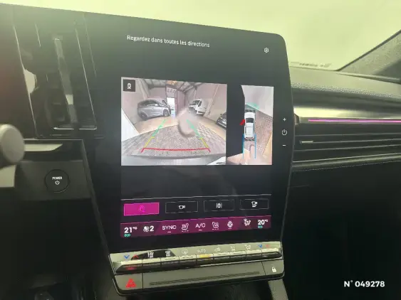 RENAULT SCENIC V ELECTRIQUE - voiture d'occasion - Photo 14