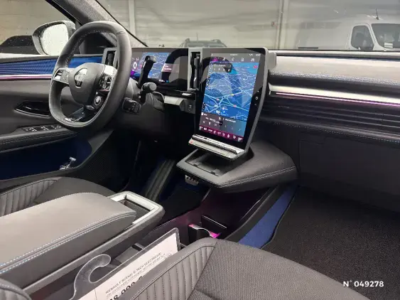 RENAULT SCENIC V ELECTRIQUE - voiture d'occasion - Photo 10