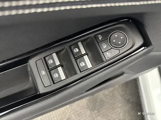 RENAULT AUSTRAL - voiture d'occasion - Photo 26