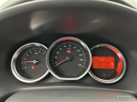DACIA SANDERO II - voiture d'occasion - Photo 12