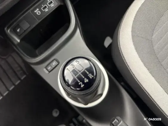 RENAULT TWINGO III - voiture d'occasion - Photo 25