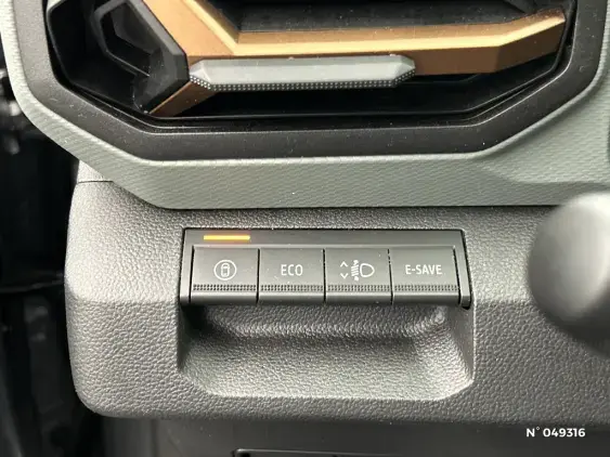 DACIA DUSTER III - voiture d'occasion - Photo 15
