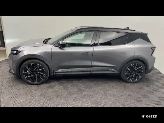 RENAULT SCENIC V ELECTRIQUE - voiture d'occasion - Photo 2