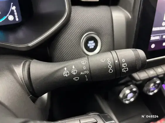 RENAULT CLIO V - voiture d'occasion - Photo 25