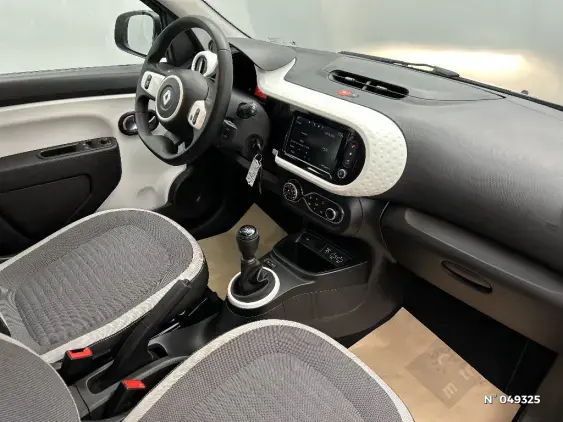 RENAULT TWINGO III - voiture d'occasion - Photo 10