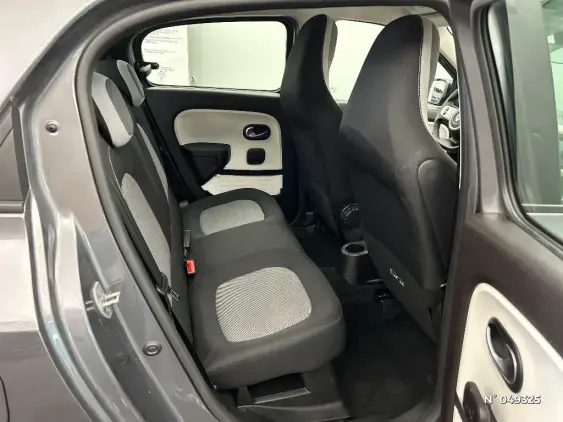RENAULT TWINGO III - voiture d'occasion - Photo 11