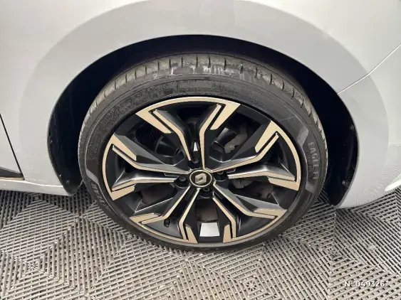 RENAULT CLIO V - voiture d'occasion - Photo 8