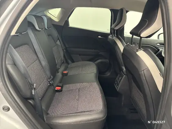 RENAULT CAPTUR II - voiture d'occasion - Photo 11