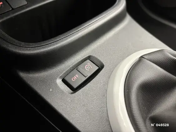 RENAULT TWINGO III - voiture d'occasion - Photo 22