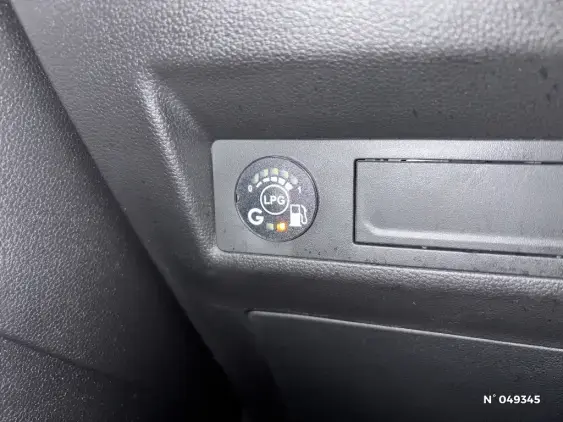 RENAULT CAPTUR II - voiture d'occasion - Photo 27