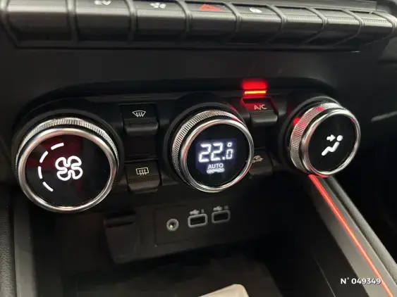 RENAULT CLIO V - voiture d'occasion - Photo 24