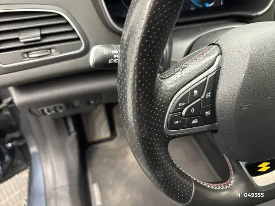 RENAULT MEGANE IV - voiture d'occasion - Photo 26