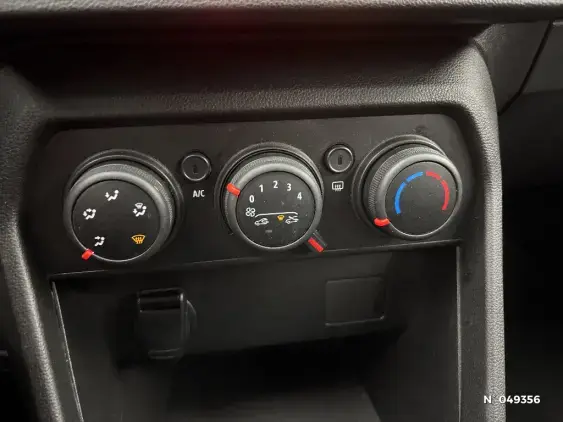 DACIA SANDERO III - voiture d'occasion - Photo 23