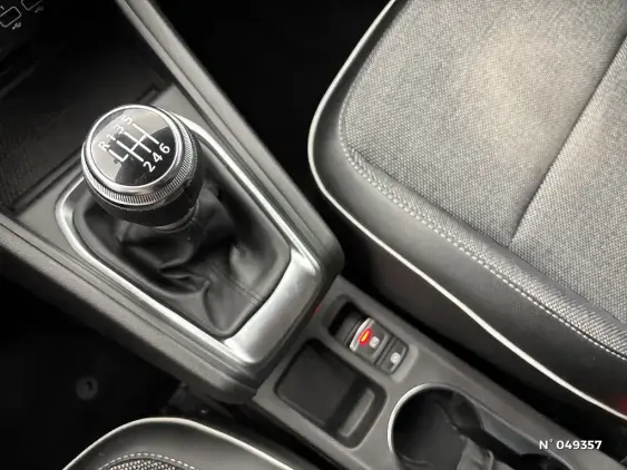 RENAULT CAPTUR II - voiture d'occasion - Photo 24