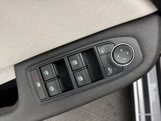 RENAULT CLIO V - voiture d'occasion - Photo 26