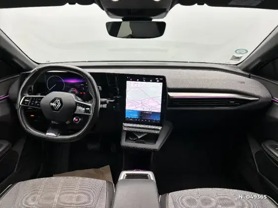 RENAULT MEGANE V - voiture d'occasion - Photo 9