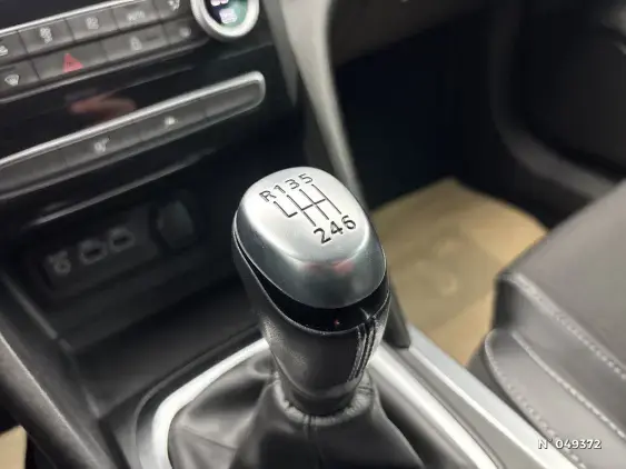 RENAULT MEGANE IV - voiture d'occasion - Photo 23