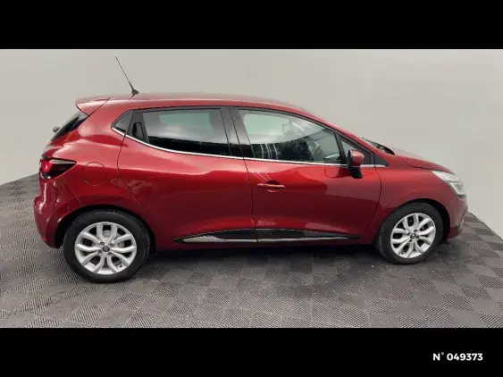 RENAULT CLIO IV - voiture d'occasion - Photo 5