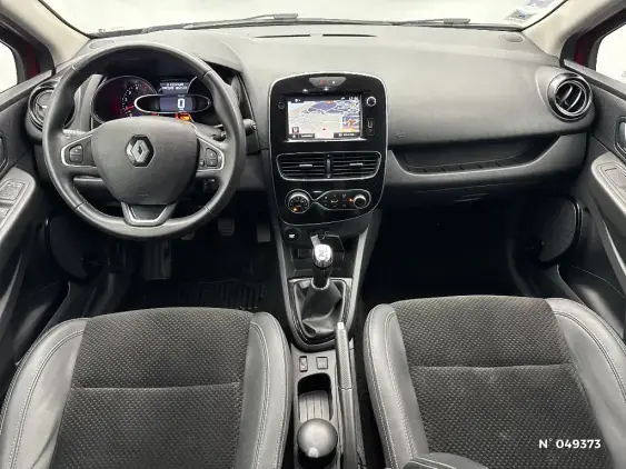 RENAULT CLIO IV - voiture d'occasion - Photo 9