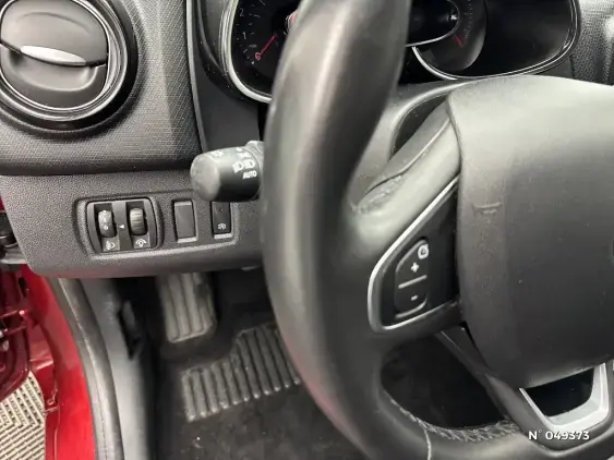 RENAULT CLIO IV - voiture d'occasion - Photo 26