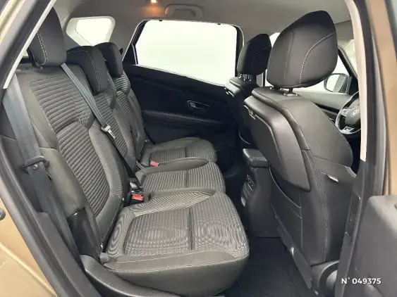 RENAULT SCENIC IV - voiture d'occasion - Photo 11