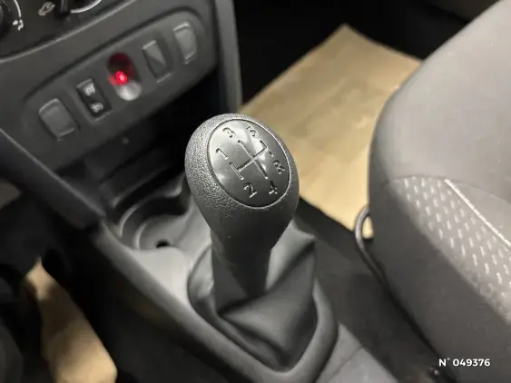 DACIA SANDERO II - voiture d'occasion - Photo 23