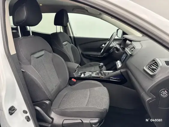RENAULT KADJAR - voiture d'occasion - Photo 10