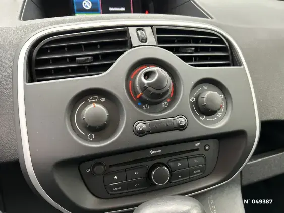 RENAULT KANGOO EXPRESS II - voiture d'occasion - Photo 24