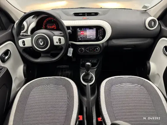 RENAULT TWINGO III - voiture d'occasion - Photo 9