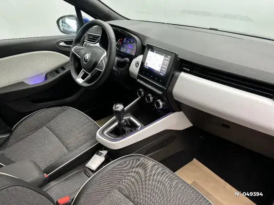 RENAULT CLIO V - voiture d'occasion - Photo 10