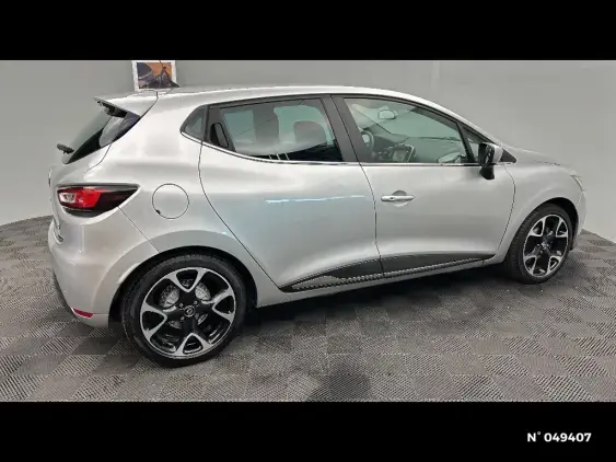 RENAULT CLIO IV - voiture d'occasion - Photo 5