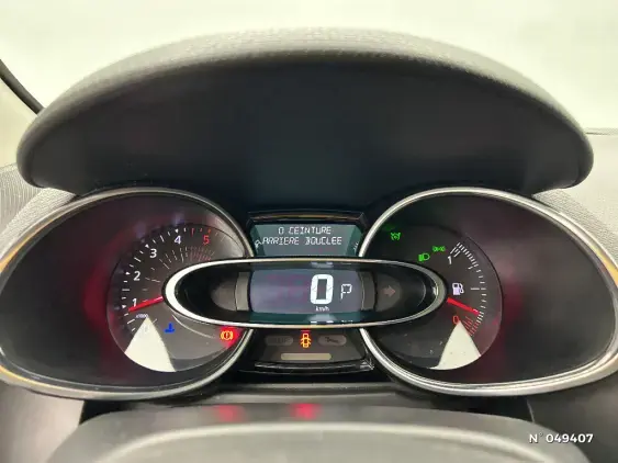 RENAULT CLIO IV - voiture d'occasion - Photo 12