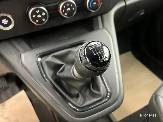 RENAULT KANGOO III - voiture d'occasion - Photo 25