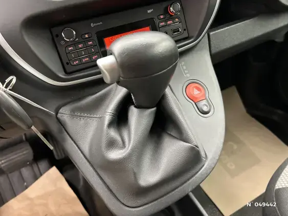 RENAULT KANGOO EXPRESS II - voiture d'occasion - Photo 24