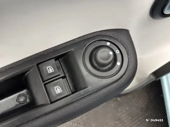 RENAULT TWINGO ELECTRIQUE III - voiture d'occasion - Photo 24