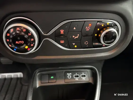 RENAULT TWINGO ELECTRIQUE III - voiture d'occasion - Photo 28