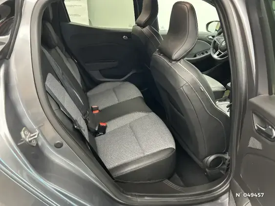 RENAULT CLIO V - voiture d'occasion - Photo 11
