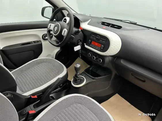 RENAULT TWINGO III - voiture d'occasion - Photo 10