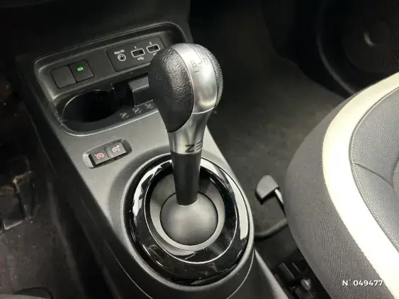 RENAULT TWINGO ELECTRIQUE III - voiture d'occasion - Photo 24