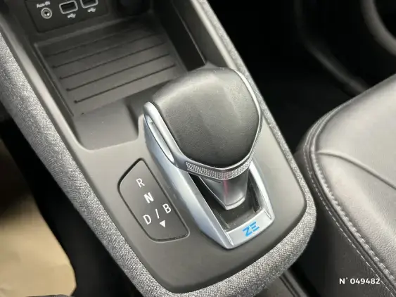 RENAULT ZOE - voiture d'occasion - Photo 26