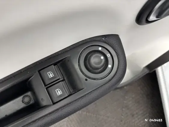 RENAULT TWINGO ELECTRIQUE III - voiture d'occasion - Photo 23