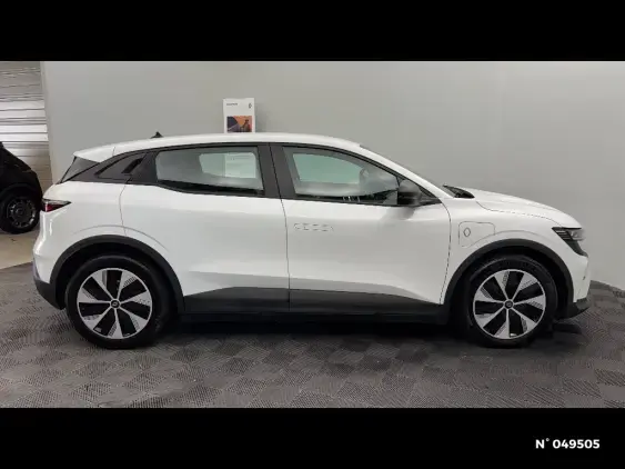 RENAULT MEGANE V - voiture d'occasion - Photo 5