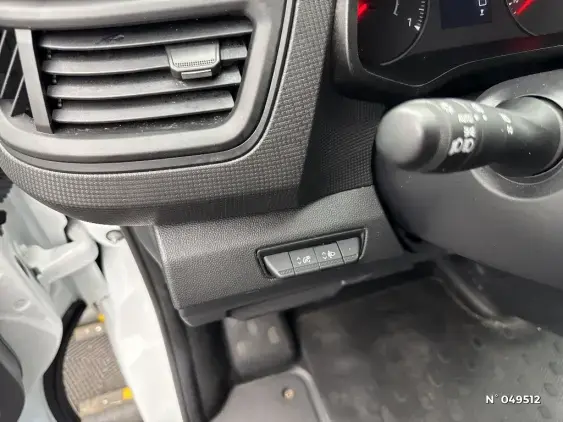RENAULT TRAFIC FG III - voiture d'occasion - Photo 14