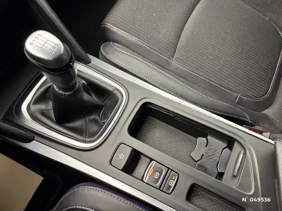 RENAULT MEGANE IV - voiture d'occasion - Photo 24