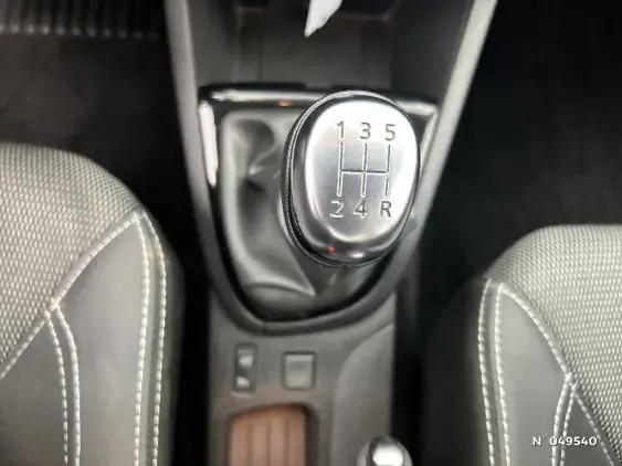 RENAULT CLIO IV - voiture d'occasion - Photo 23