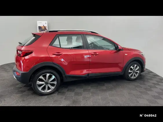 KIA STONIC - voiture d'occasion - Photo 5