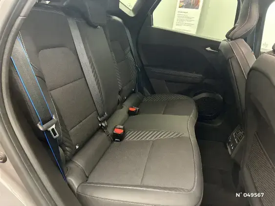 RENAULT CAPTUR II - voiture d'occasion - Photo 11